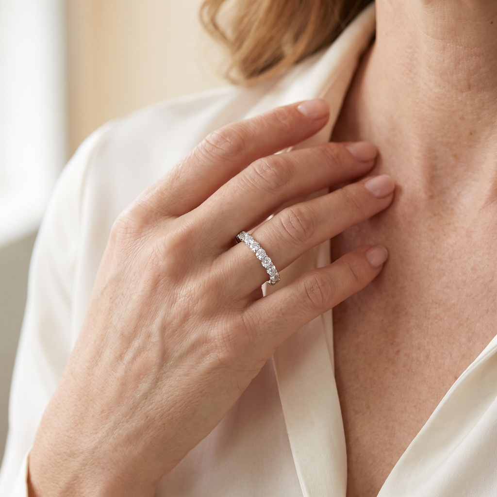Éternelle Moissanite Full Eternity Band, worn by a woman