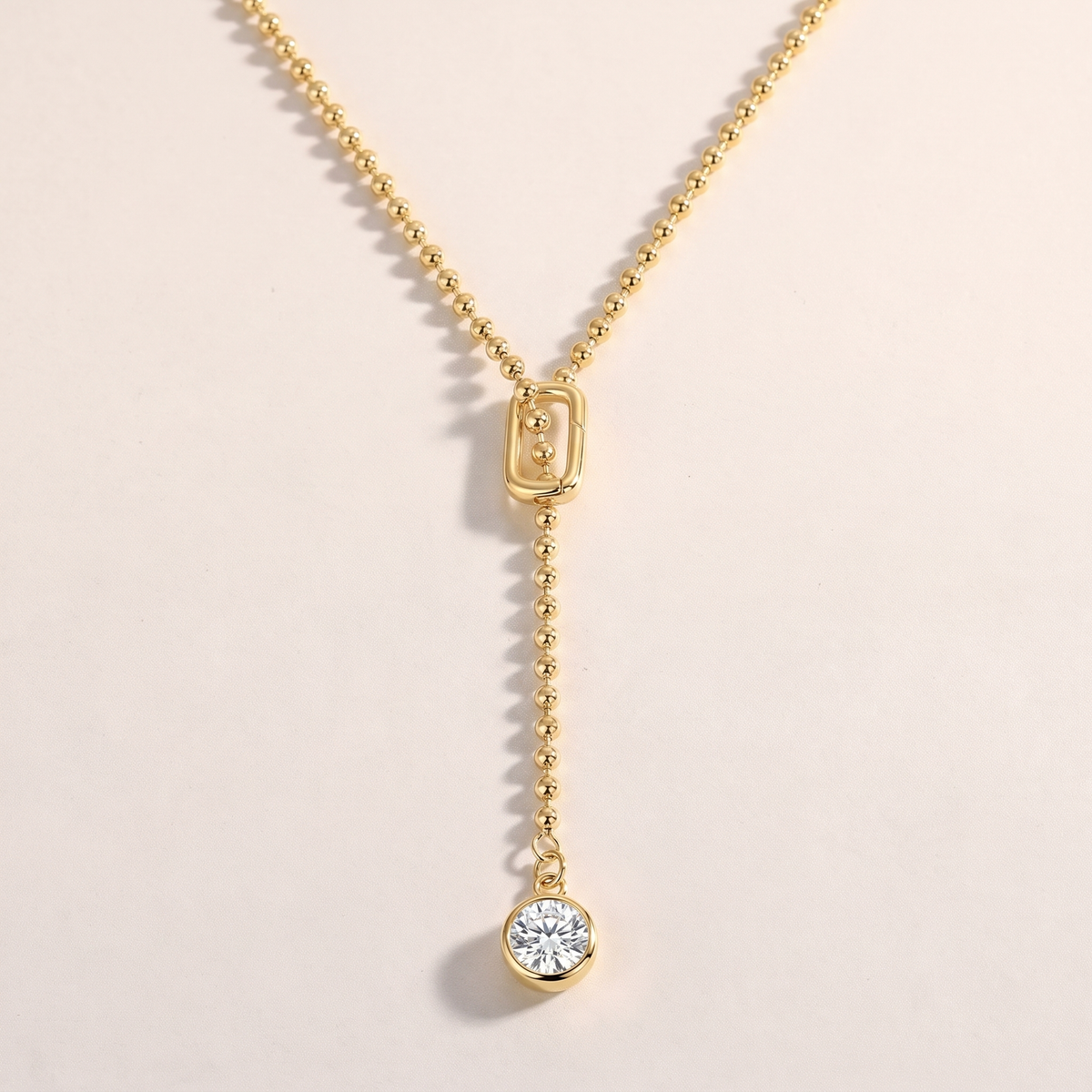 Goutte Moissanite Y Necklace in Yellow Gold