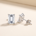 Joséphine Emerald-Cut Moissanite Studs in White Gold