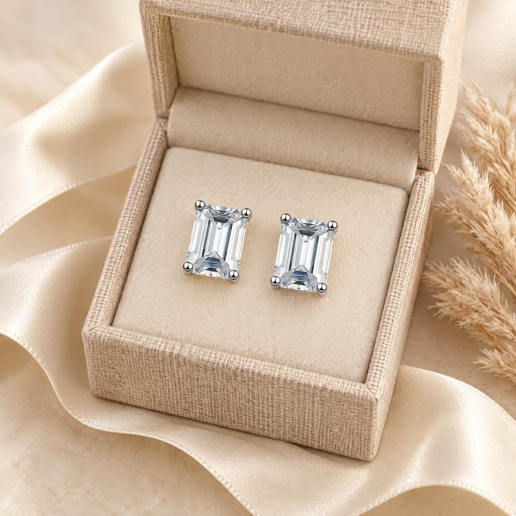 Joséphine Emerald-Cut Moissanite Studs, presented in a box