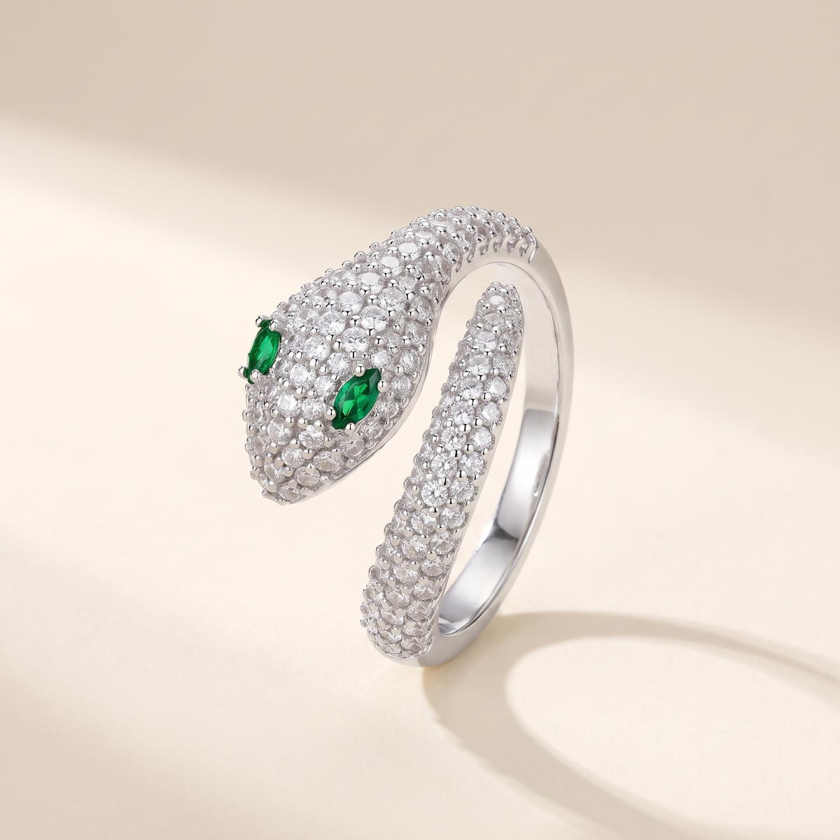 Mélusine Moissanite Snake Ring in White Gold