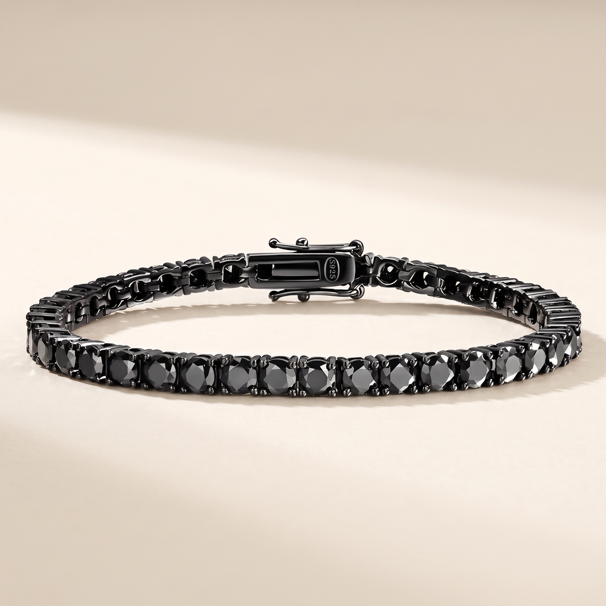 Minuit Black Moissanite Tennis Bracelet in Black Gold