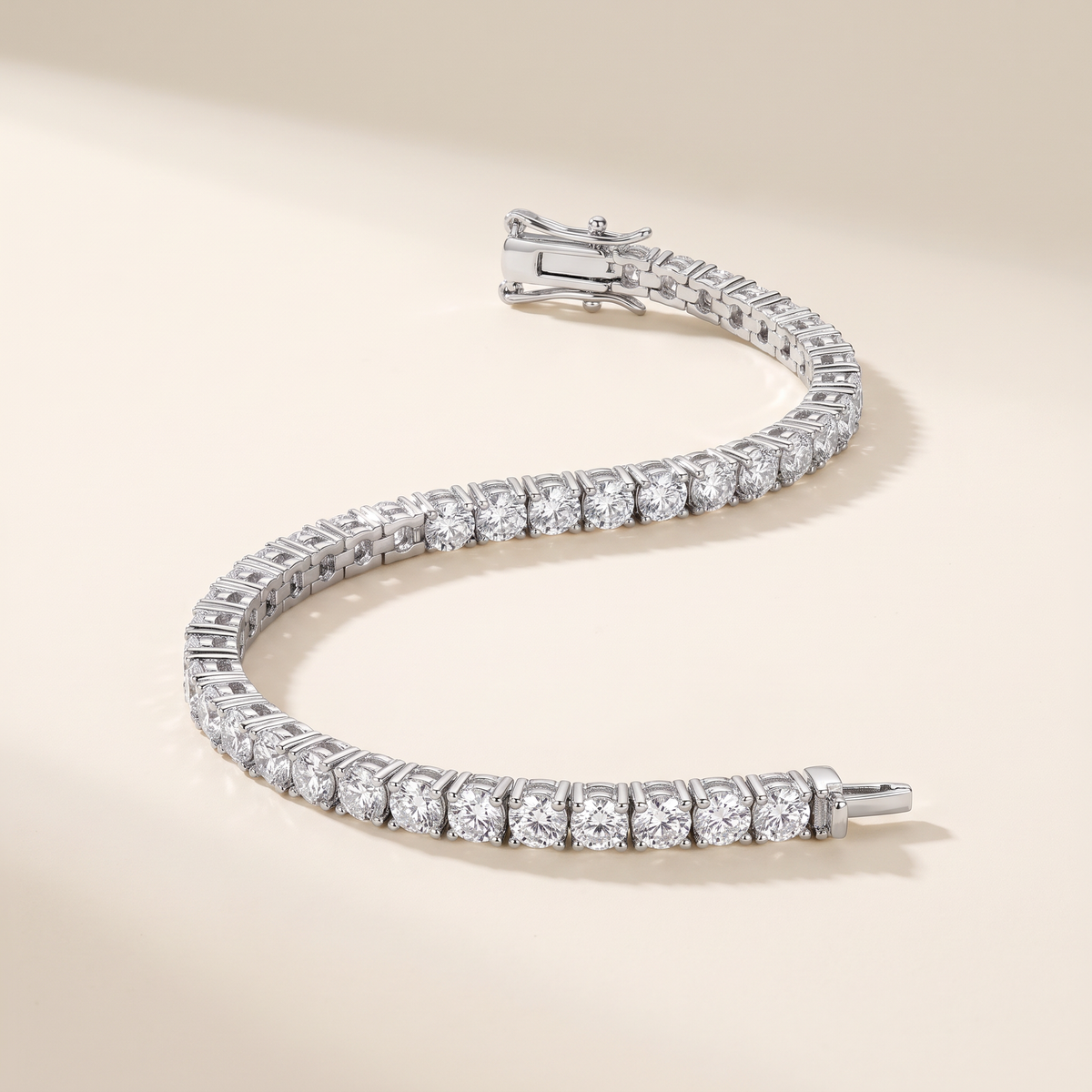 Solène Moissanite Tennis Bracelet in White Gold
