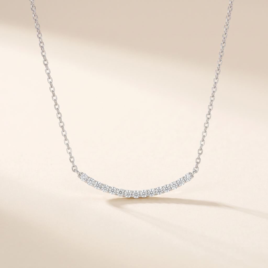 Sourire Moissanite Curved Bar Necklace in White Gold