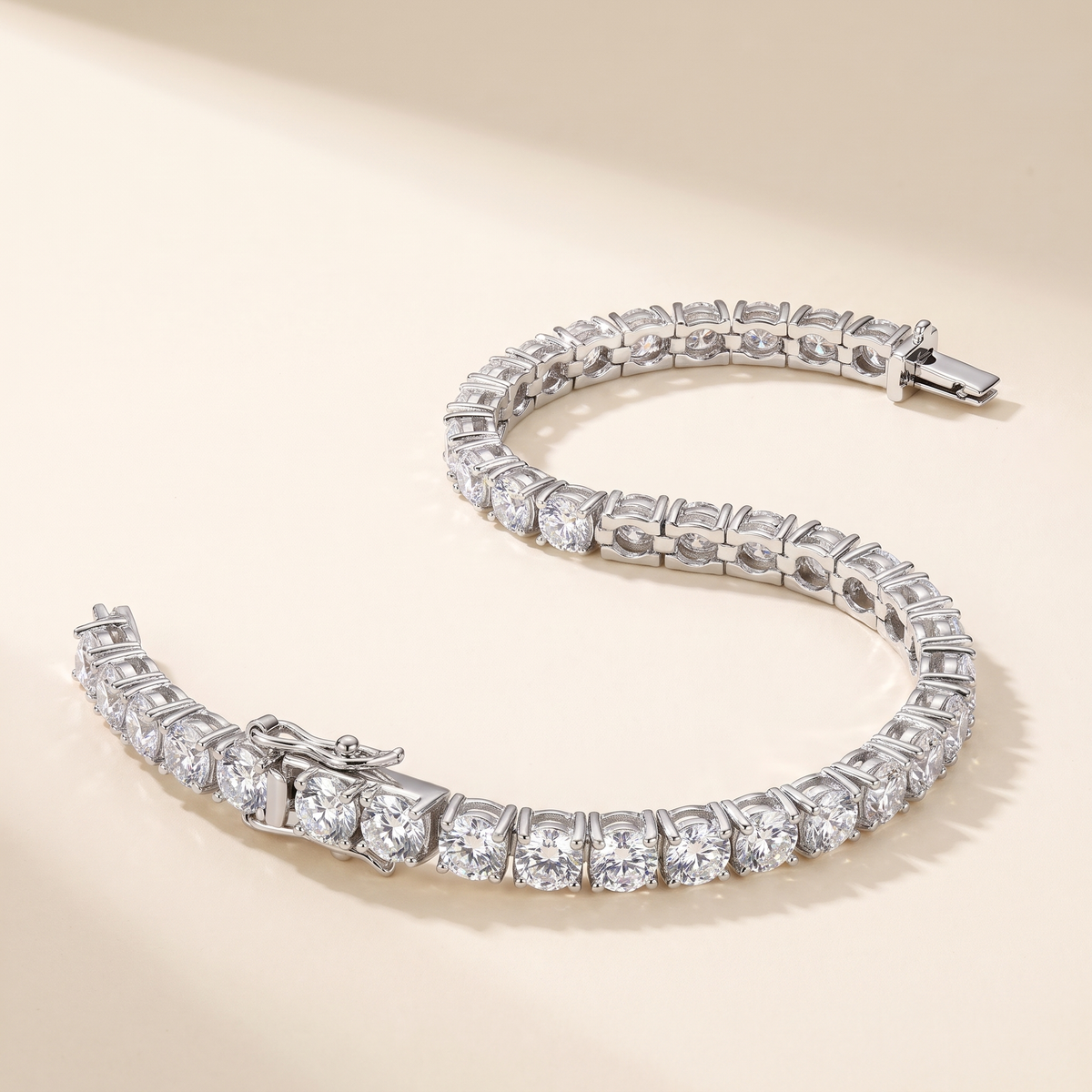 Victoire Statement Moissanite Tennis Bracelet in White Gold