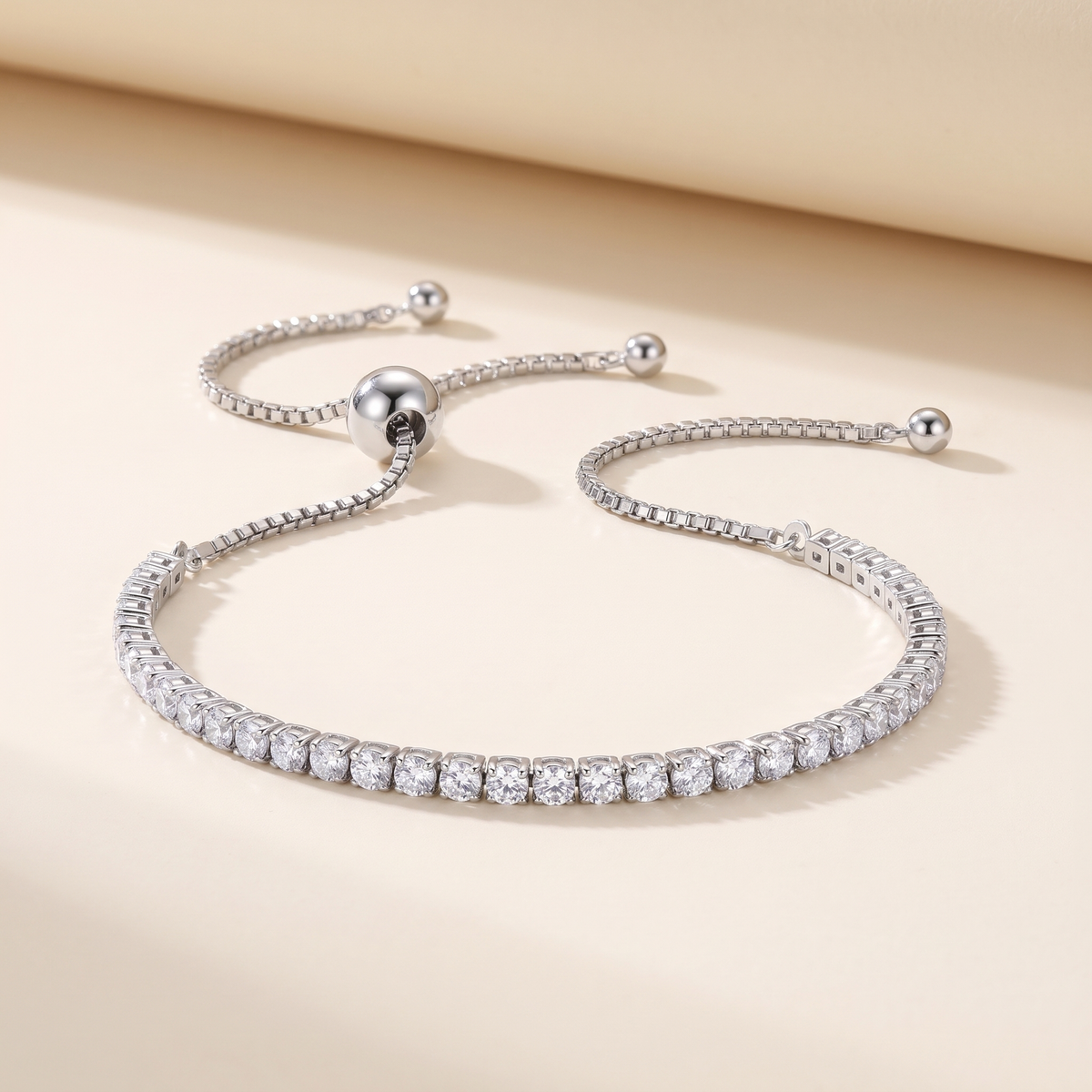 Zoé Moissanite Slider Tennis Bracelet in White Gold